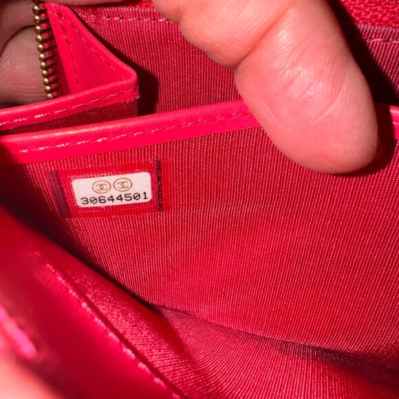 CHANEL Lambskin Quilted 19 Long Zipped Around Wallet Pink RARE - Picture 12 of 12